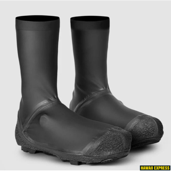 2037-01-560x560.jpg EXPERT RAIN GRAVEL SHOE COVER - Image 1