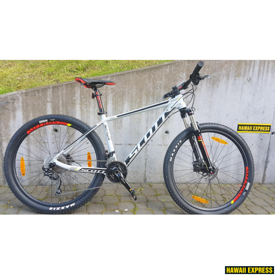 249850CUSTOM-560x560.jpg SCALE 740 CUSTOM - Image 1